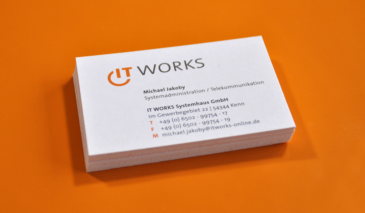 ITworks - Die neuen Visitenkarten mit klarem Aufbau
